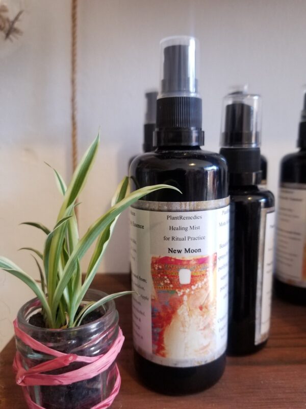 New Moon Healing Mist – Ritual Spray for Intention & New Beginnings